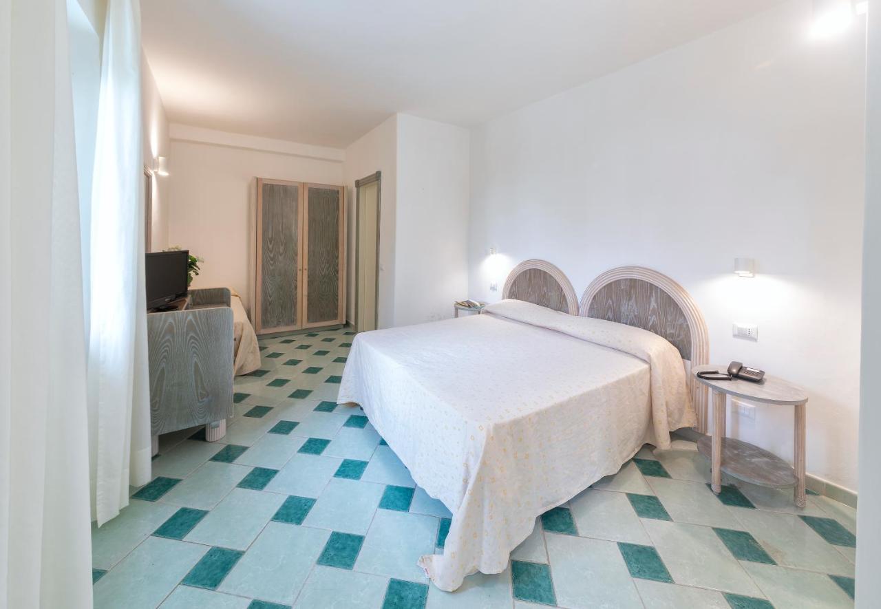 Hotel Oasi Castiglione كازاميتْشيولا تيرمي المظهر الخارجي الصورة