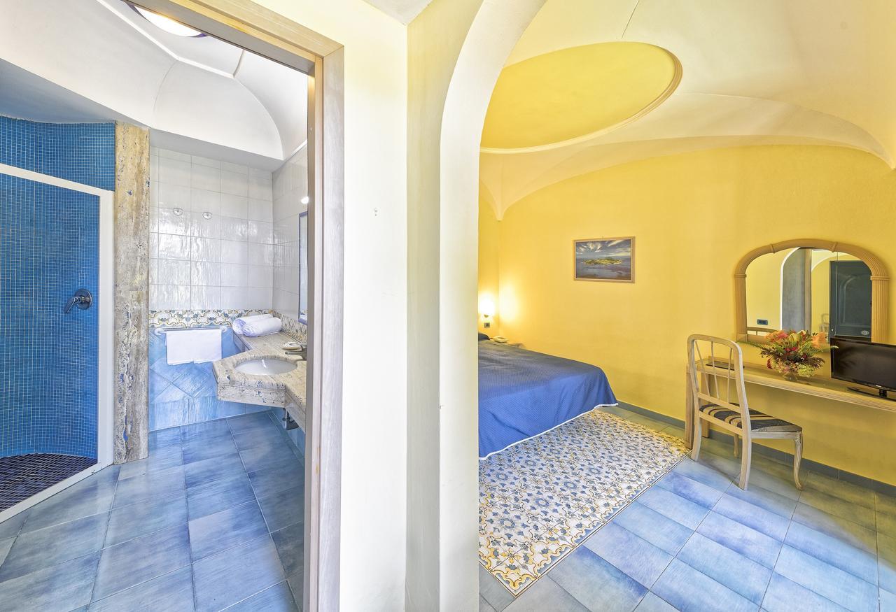 Hotel Oasi Castiglione كازاميتْشيولا تيرمي المظهر الخارجي الصورة
