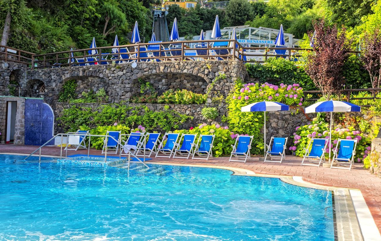 Hotel Oasi Castiglione كازاميتْشيولا تيرمي المظهر الخارجي الصورة